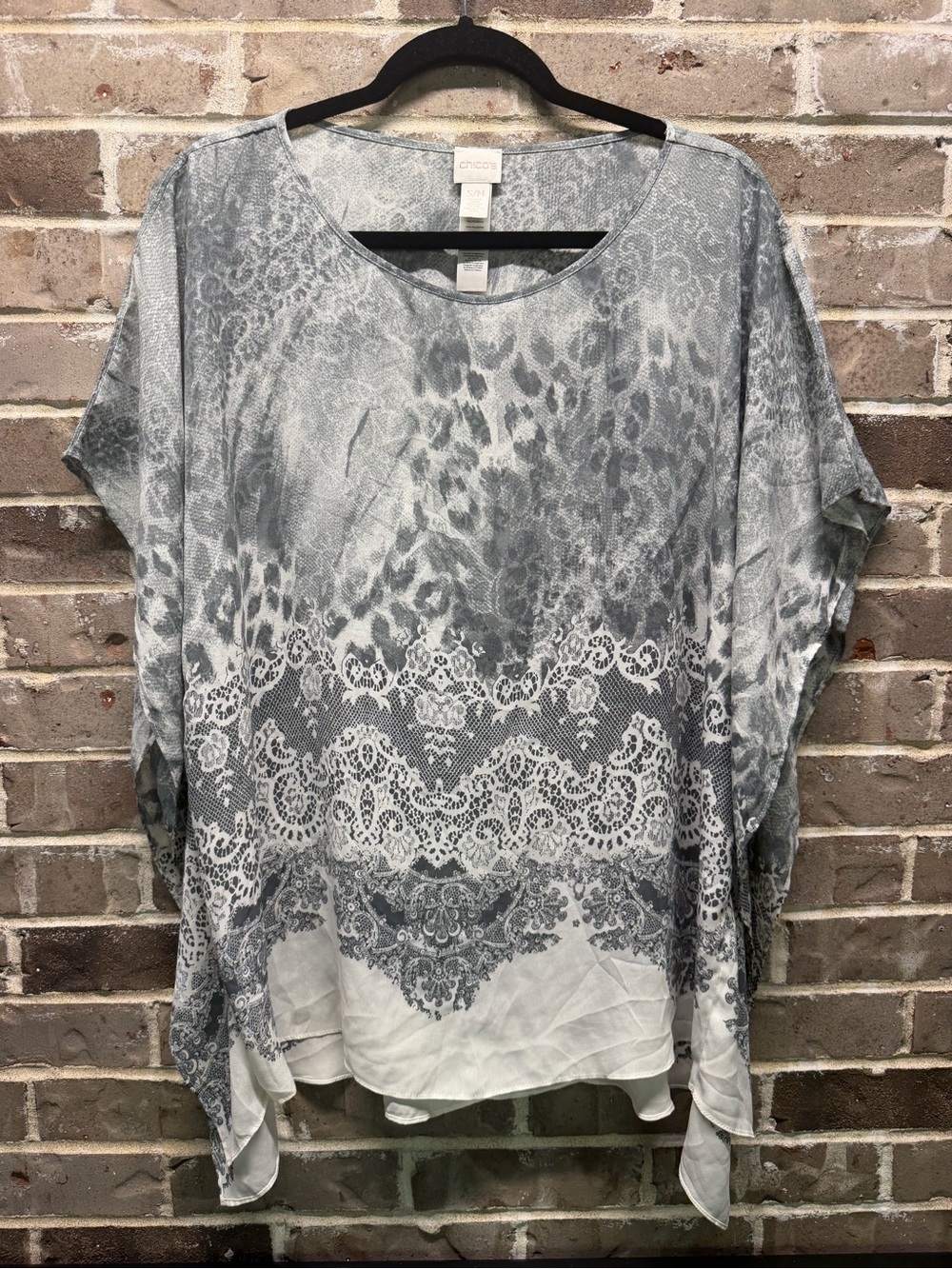 Chico’s Poncho Top Blouse Gray Animal Print